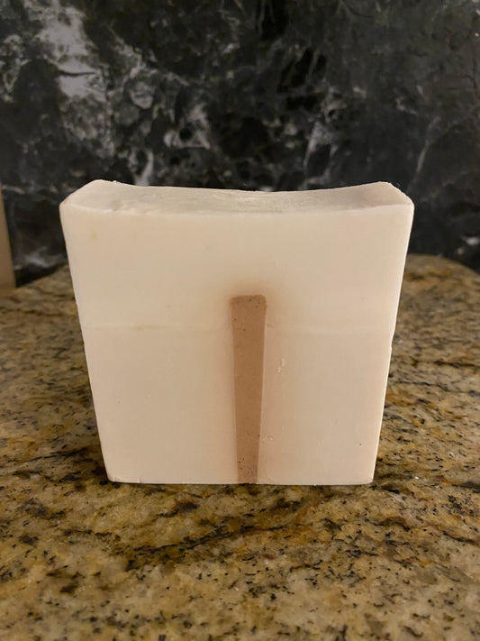 Mahogany woods & peppermint soap